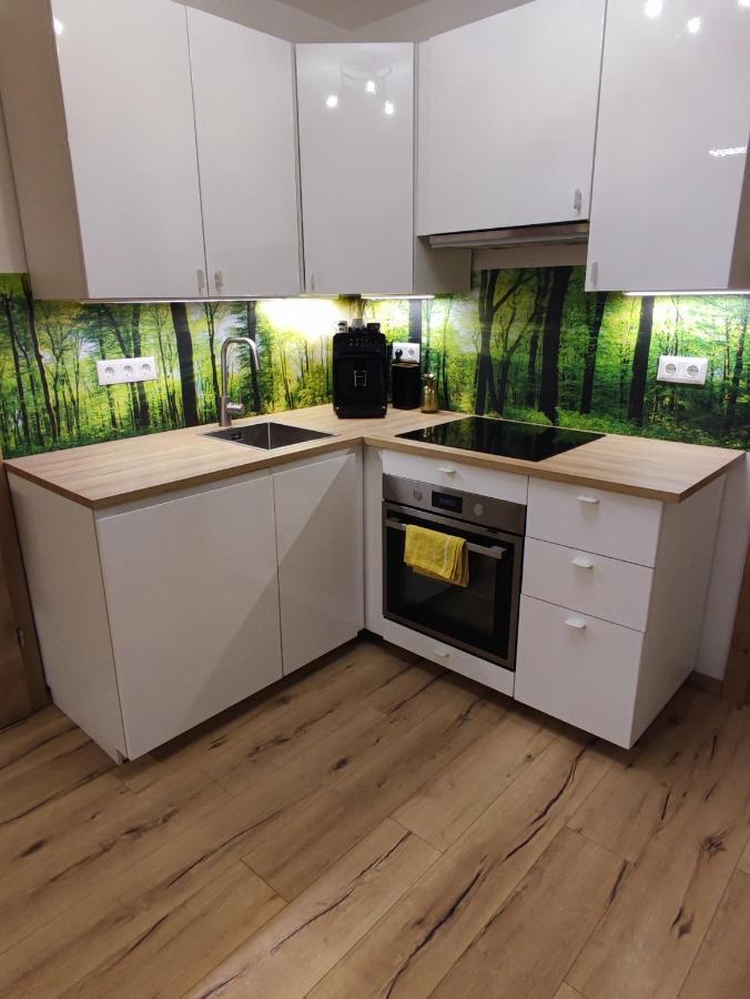 Schoene Wohnung Mit Terrasse Und Parkplatz Velden am Wörthersee Exteriör bild